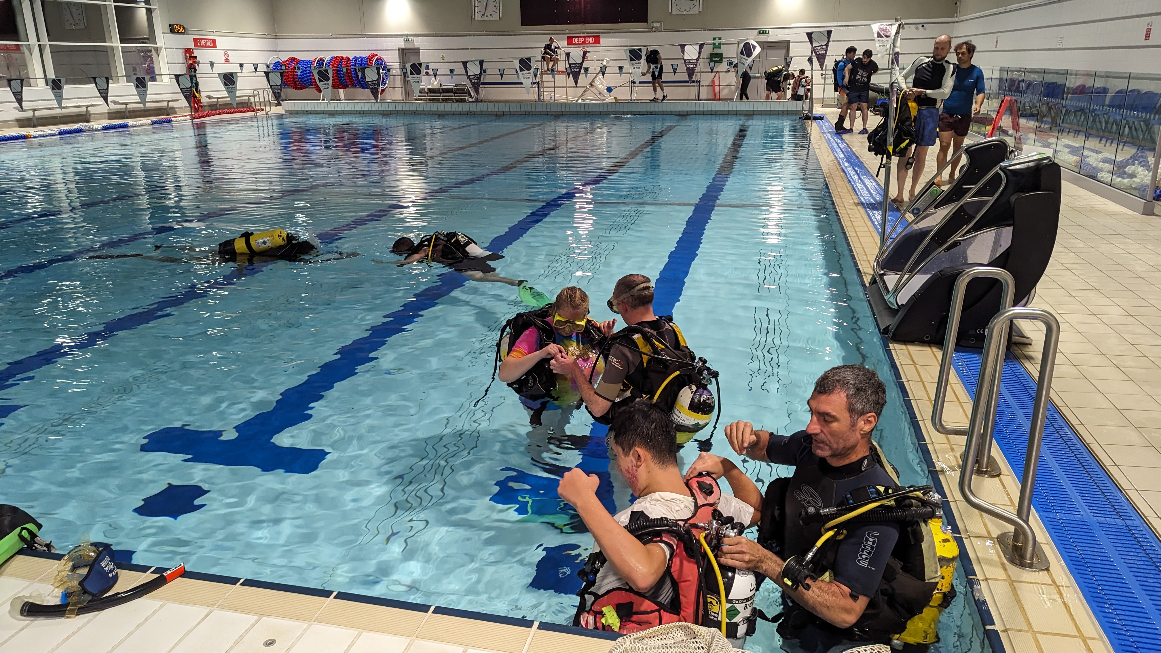 Diving in Iffley pool